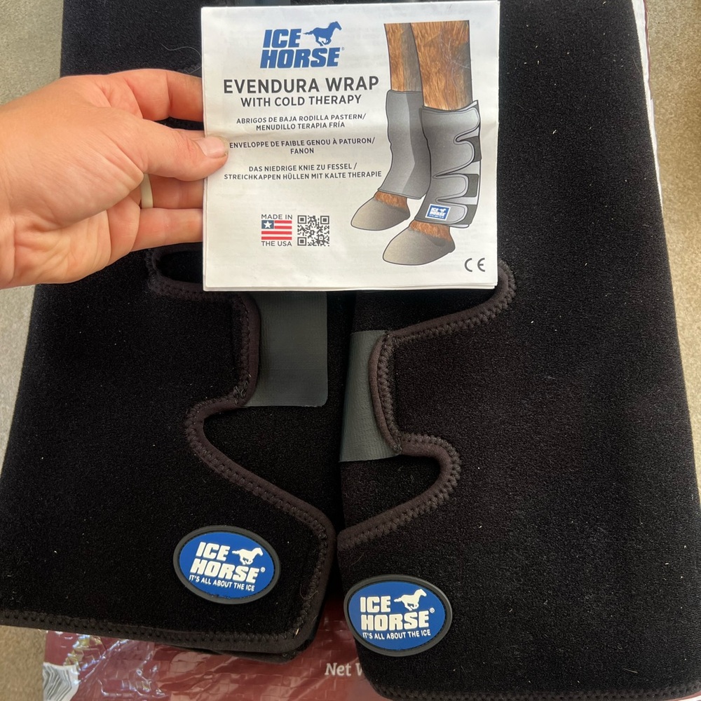 Ice horse cold therapy wrap